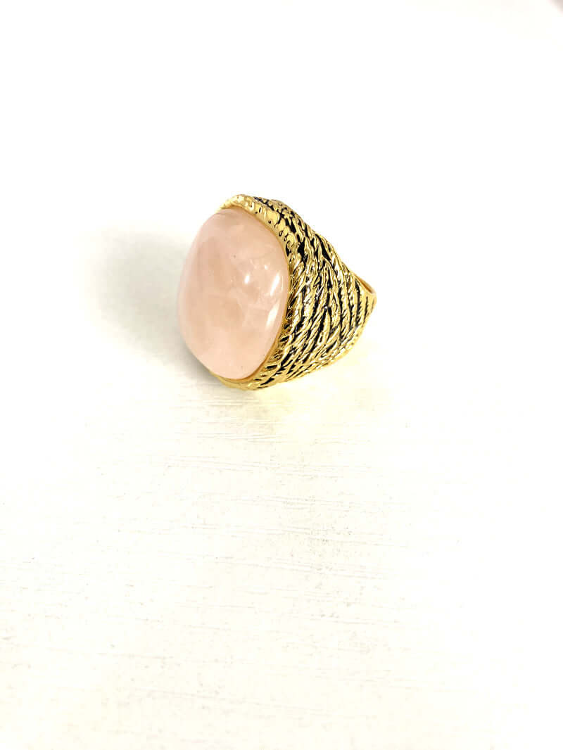 Turquoise and Pink Stone Vintage-Style Gem Ring - ZENHIMA