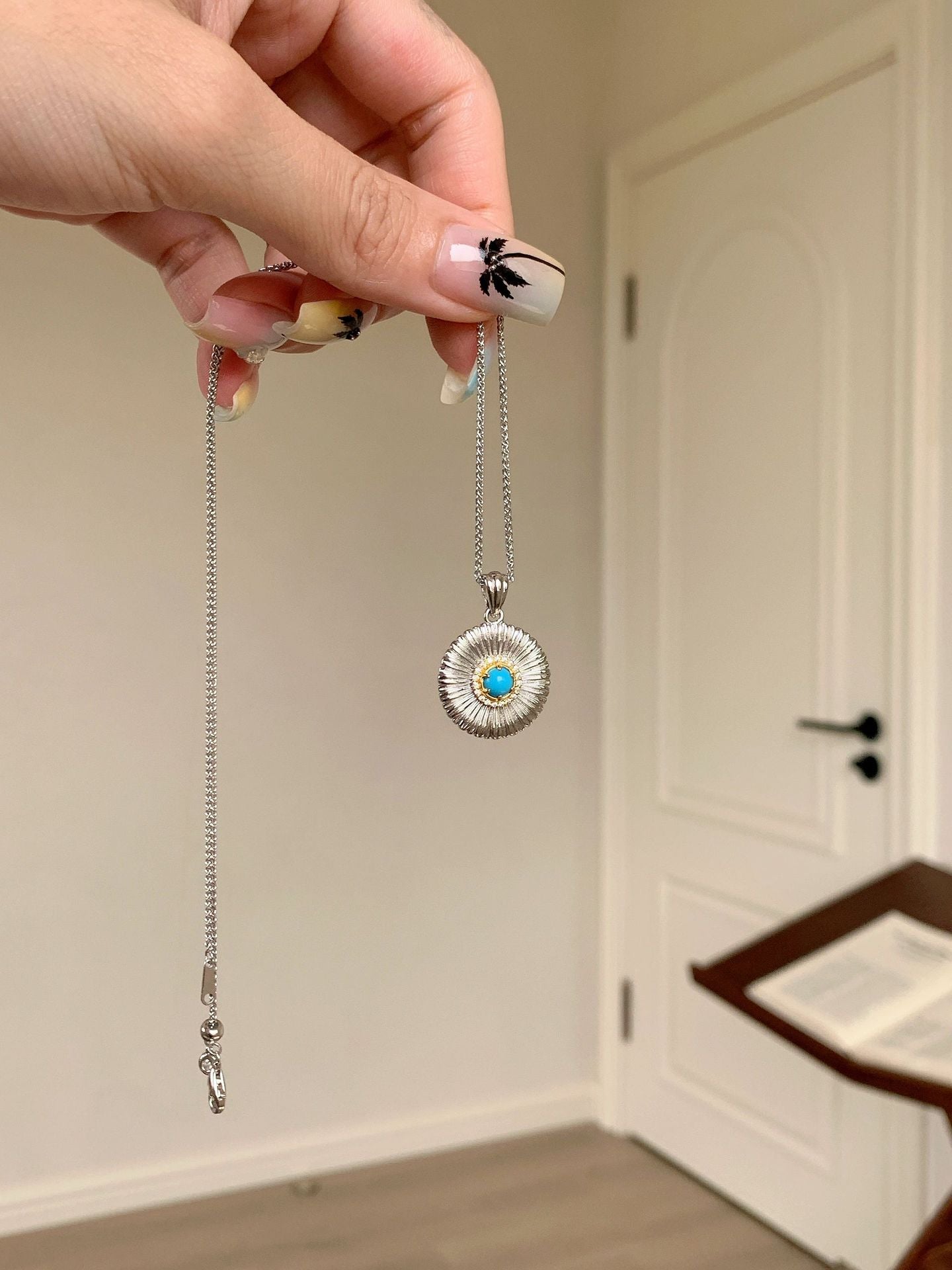 S925 Silver Pendant Necklace with Daisy and Turquoise - ZENHIMA
