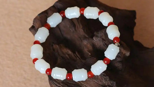 What Does a Jade Bracelet Symbolize? Wealth, Protection & Daily Wear