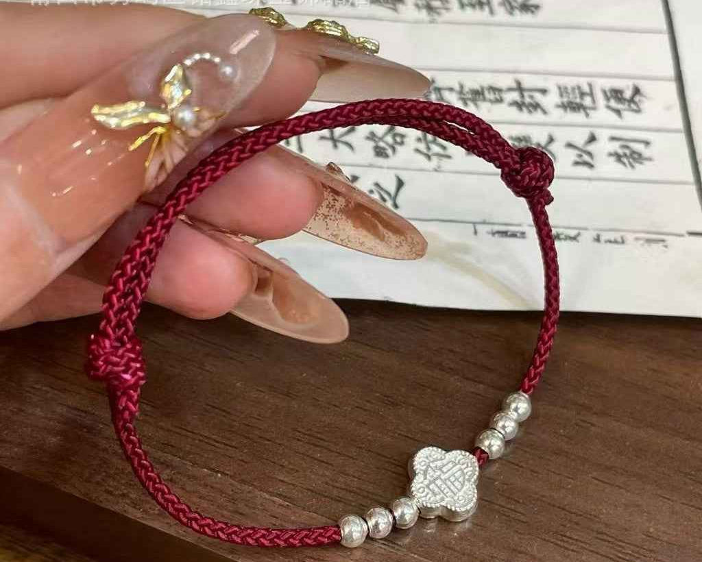 999 Fine Silver Fu Blessing Red String Bracelet with Four Leaf Clover