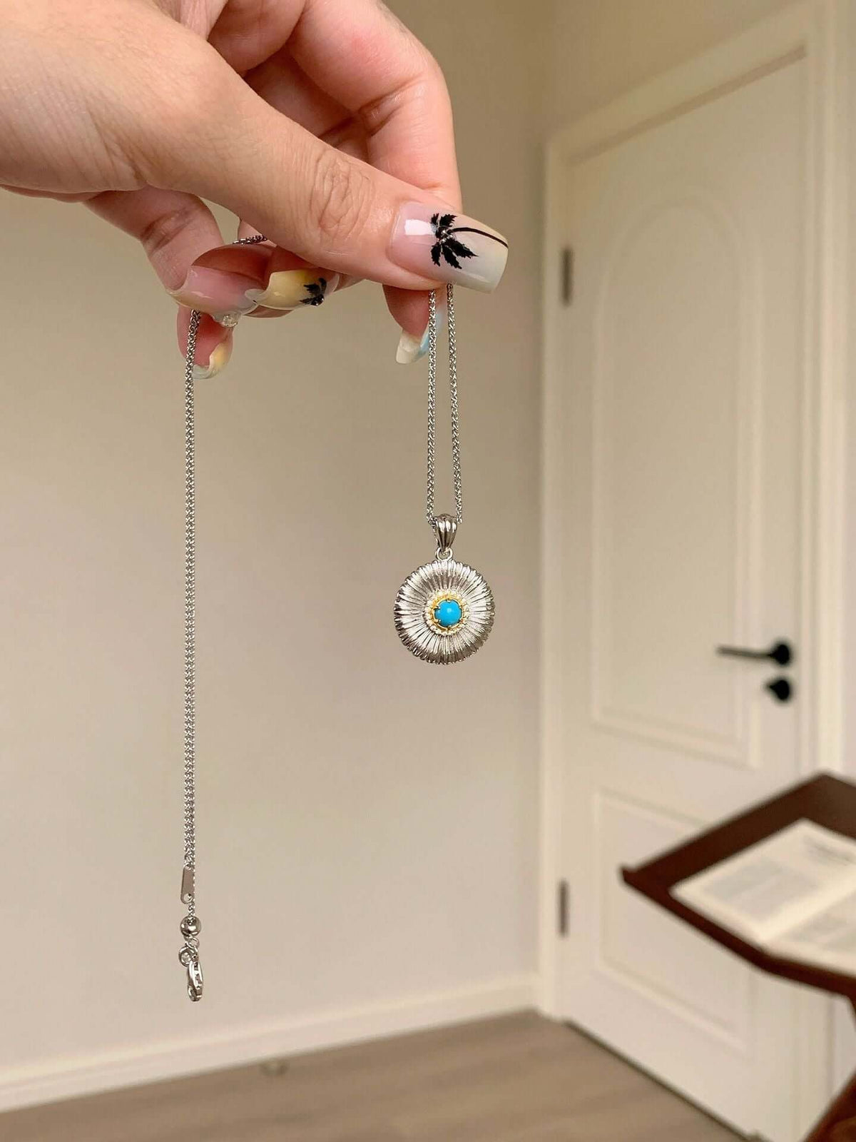 S925 Silver Pendant Necklace with Daisy and Turquoise - ZENHIMA