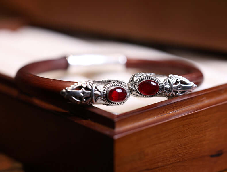 ZenHima Tibetan Handmade Seamless Chicken Blood Vine Bracelet and Ring - ZENHIMA