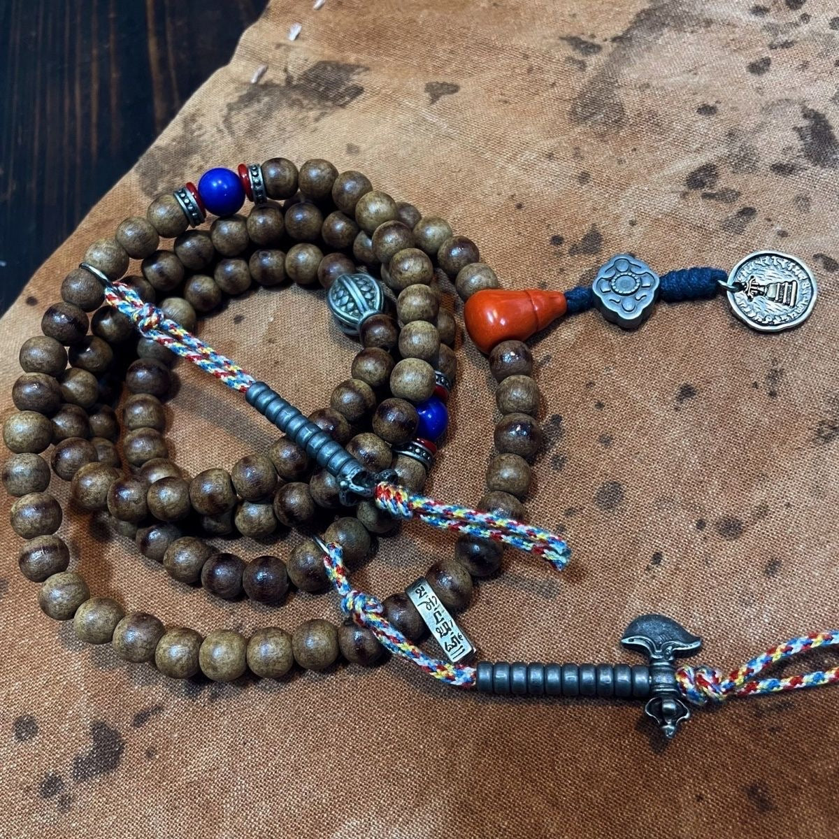 [ZenHima] The Great Prajna Temple 8mm * 108 Tibetan Buddhist Agarwood Prayer Beads(Meditation Mala) - ZENHIMA