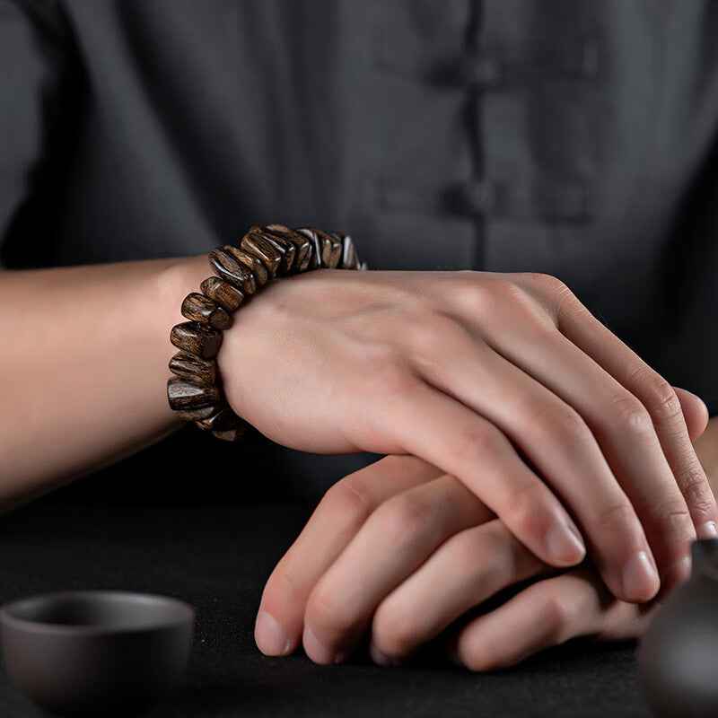 Premium Indonesian Tarakan Agarwood Natural Shape Beaded Bracelet