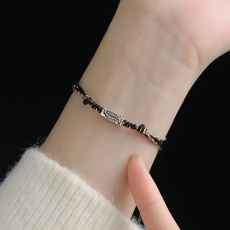Geflochtenes Armband mit Koi-Karpfenmotiv – Glück und Wohlstand