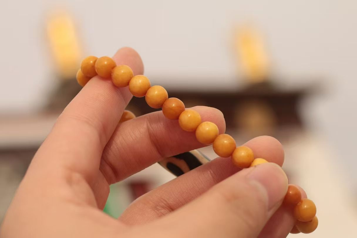 Lucky Trinity Bone Bracelet – Tibetan Three-Eye Dzi Inspired Design